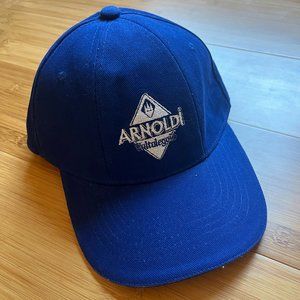 Arnoldi Tallegio cheese hat